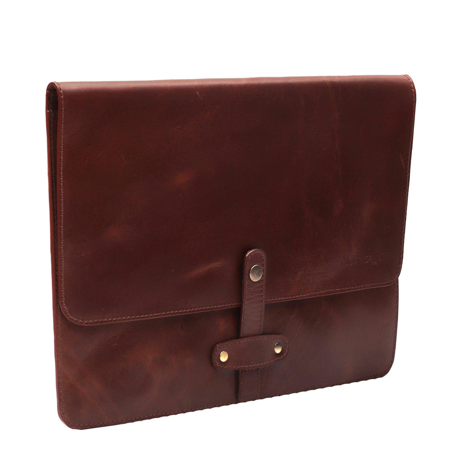 Macbook Sleeve 13 inch- Snap Closure (Oil Pullup) - Leatherinth